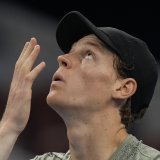 Jannik Sinner n'est pas à l'aise avec cette histoire de dopage qu'il pensait terminée KEYSTONE/AP/Ng Han Guan